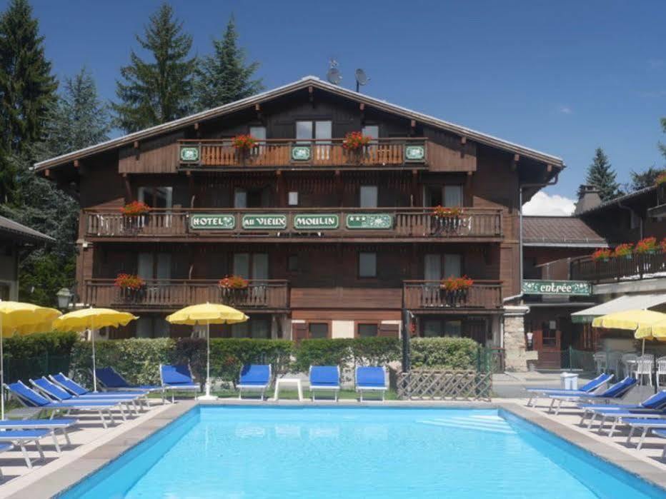 Logis Hotel Le Vieux Moulin Gignac  Exterior foto